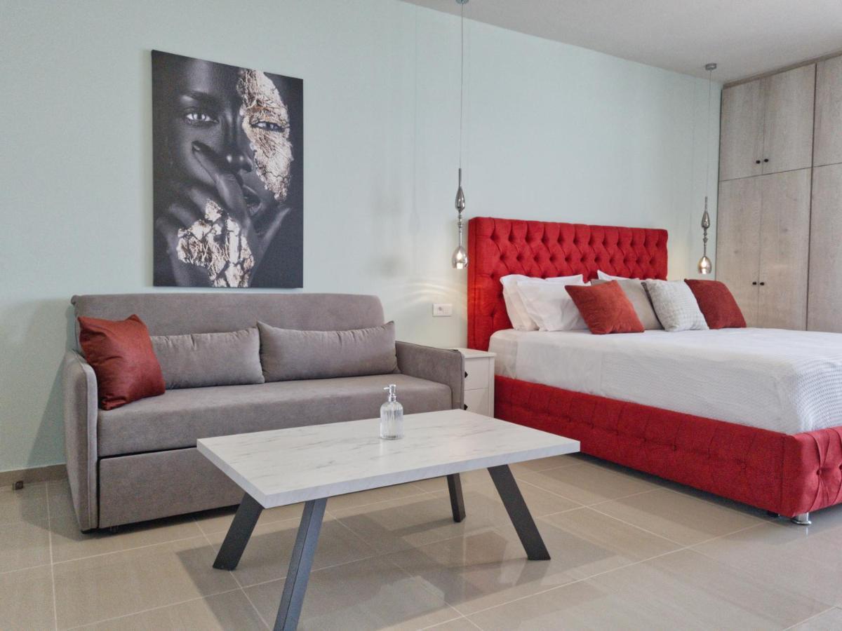 Epipleon Luxury Suites -102- Δωμάτιο 45Τμ Με Βεράντα 35Τμ Μπροστά Στη Θάλασσα Nafpaktos Luaran gambar