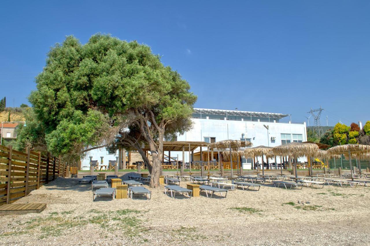 Epipleon Luxury Suites -102- Δωμάτιο 45Τμ Με Βεράντα 35Τμ Μπροστά Στη Θάλασσα Nafpaktos Luaran gambar